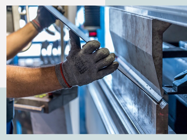 Гибка металла в Магнитогорске